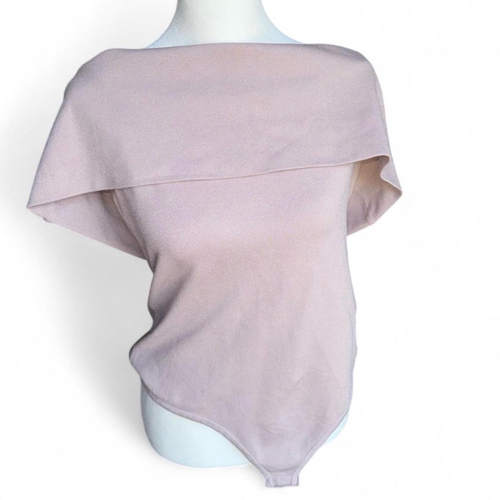 Express Body Contour Off The Shoulder Bodysuit